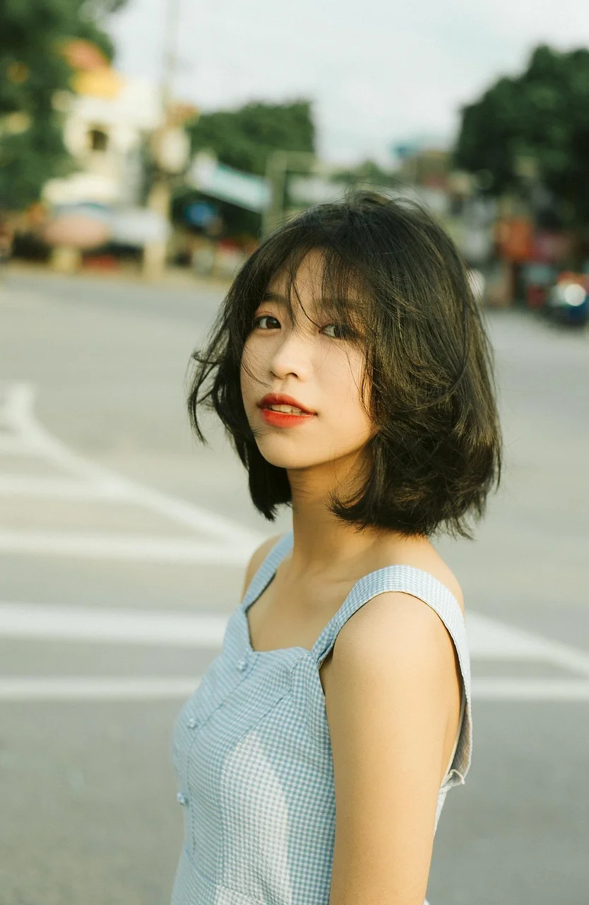 日本三级传媒创始人张艺萌